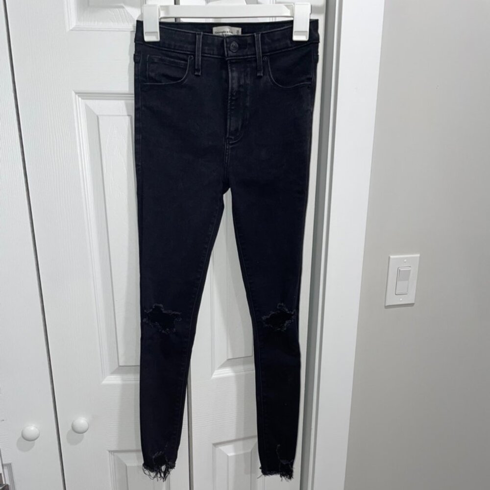 Abercrombie & Fitch High Rise Super Skinny Ankle Jeans